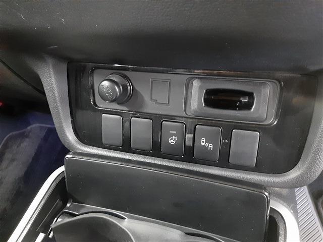 Mitsubishi Outlander PHEV 6