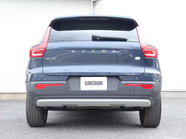 Volvo XC40 9