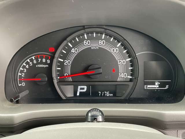 Nissan NV100 Clipper 7