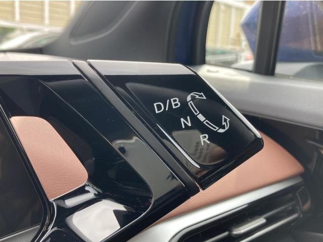 Volkswagen ID.4 10