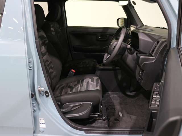 Daihatsu Taft 7