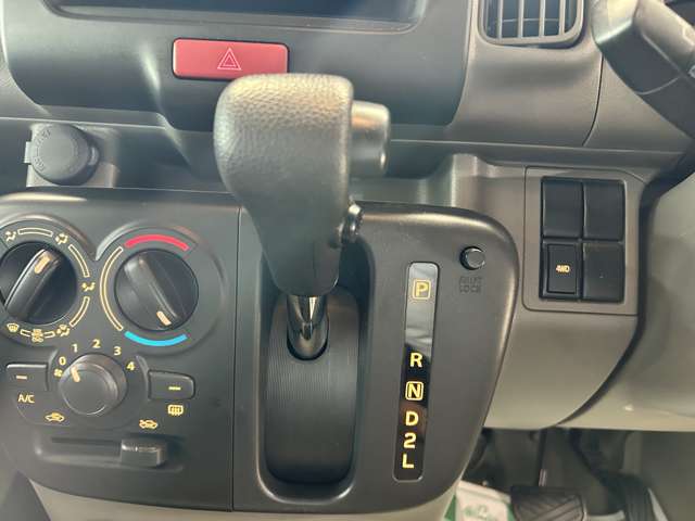 Suzuki Every 8
