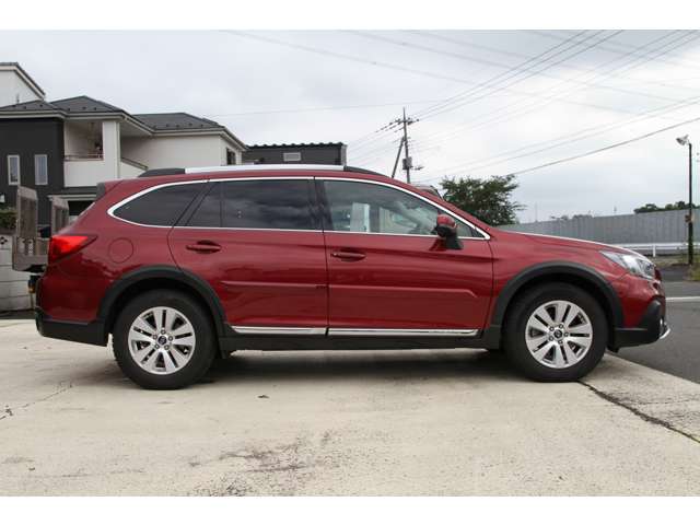 Subaru Legacy Outback 12