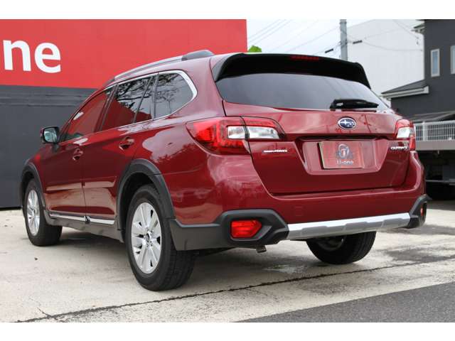 Subaru Legacy Outback 9