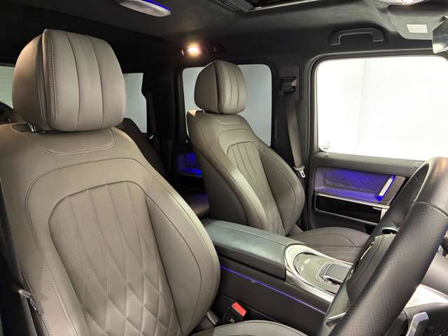 Mercedes-Benz G-Class 4
