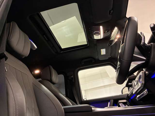 Mercedes-Benz G-Class 5
