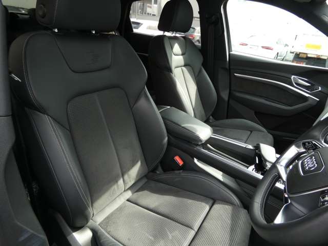 Audi e-tron Sportback 4