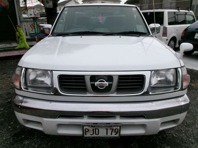 Nissan Datsun 2