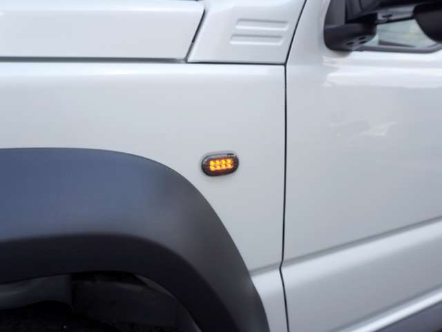 Suzuki Jimny Sierra 10