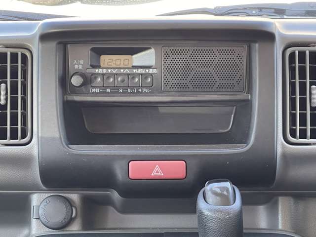 Nissan NV100 Clipper 4