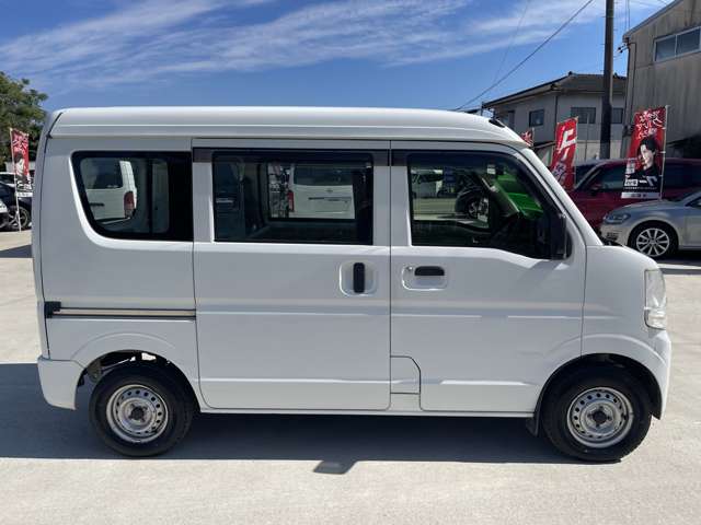 Nissan NV100 Clipper 7