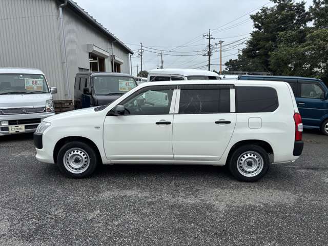 Toyota Probox Van 11
