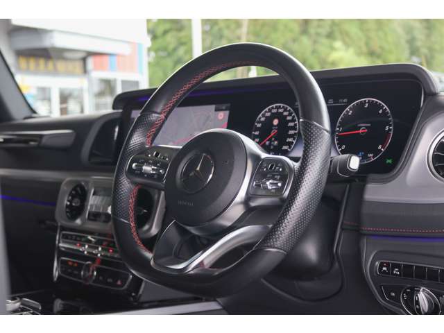 Mercedes-Benz G-Class 3