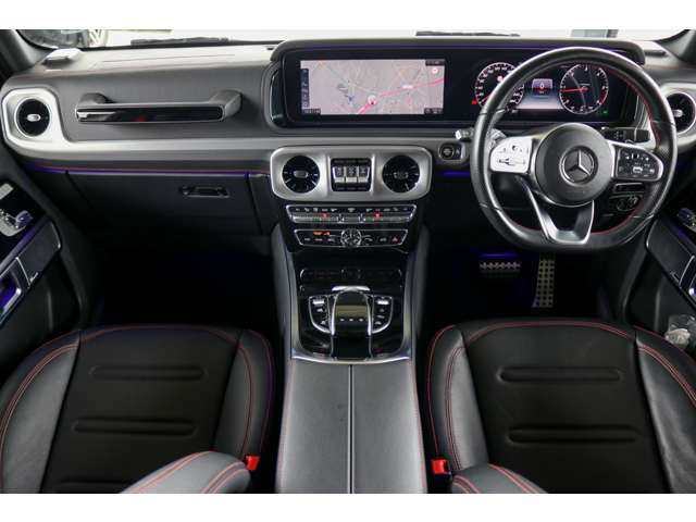 Mercedes-Benz G-Class 4