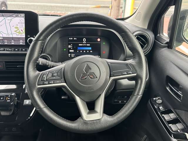 Mitsubishi eK X EV 8