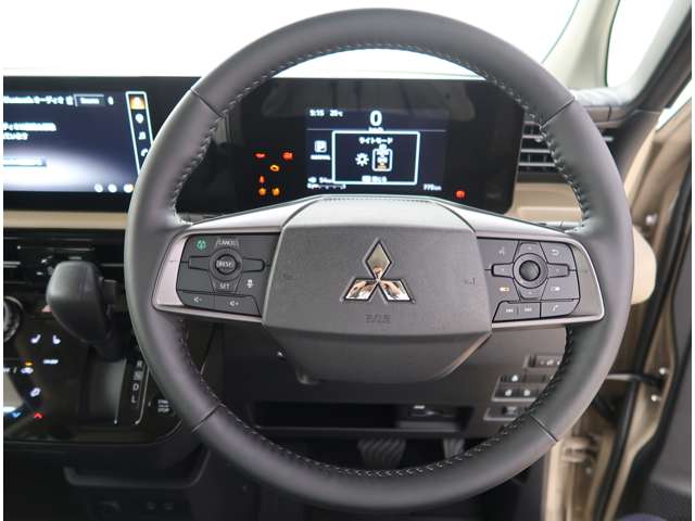 Mitsubishi Delica Mini 5