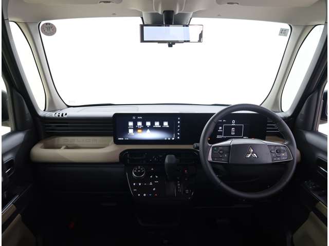 Mitsubishi Delica Mini 4