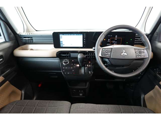 Mitsubishi Delica Mini 5