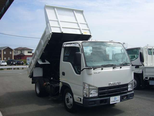 Isuzu Elf 11