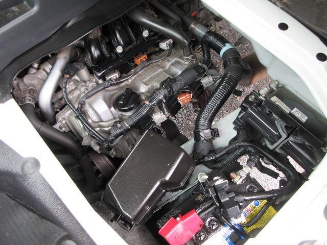 Daihatsu Hijet Cargo 12