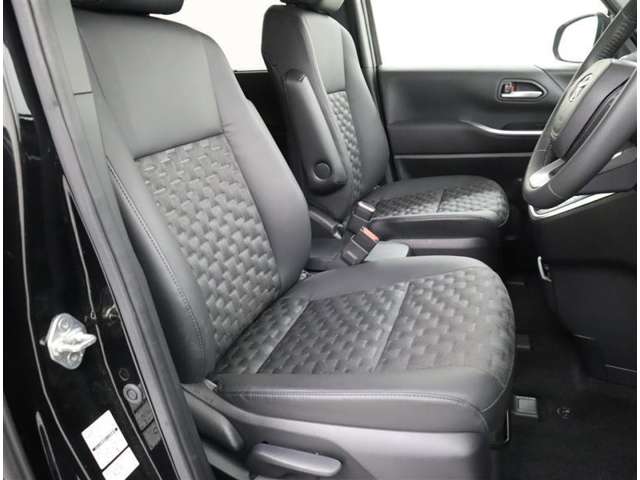 Toyota Voxy 7