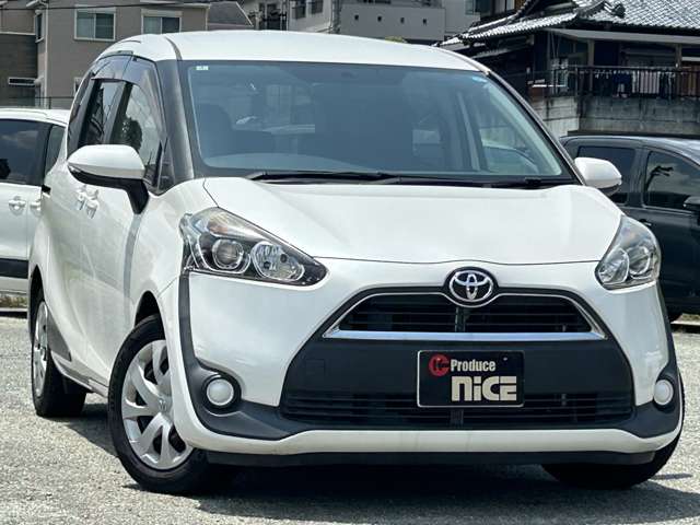 Toyota Sienta 6