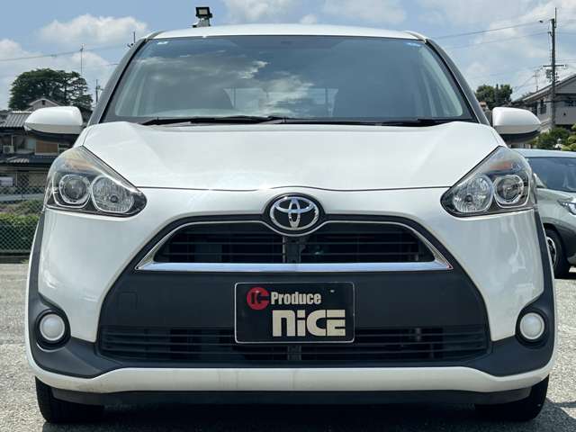 Toyota Sienta 10