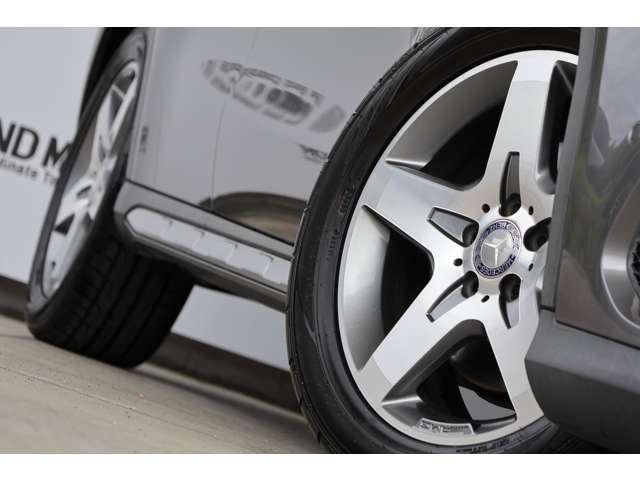 Mercedes-Benz GLA-Class 12