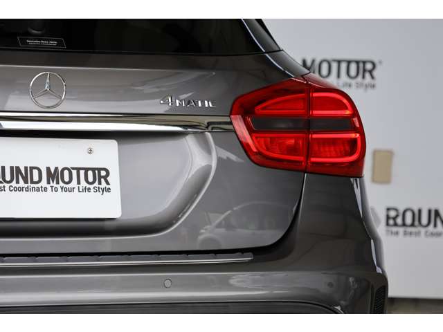 Mercedes-Benz GLA-Class 9