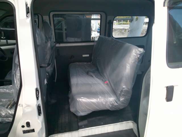 Toyota Town Ace Van 12