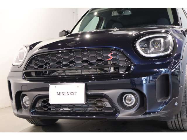 MINI Crossover 7