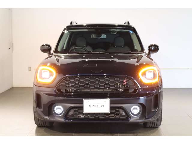 MINI Crossover 9
