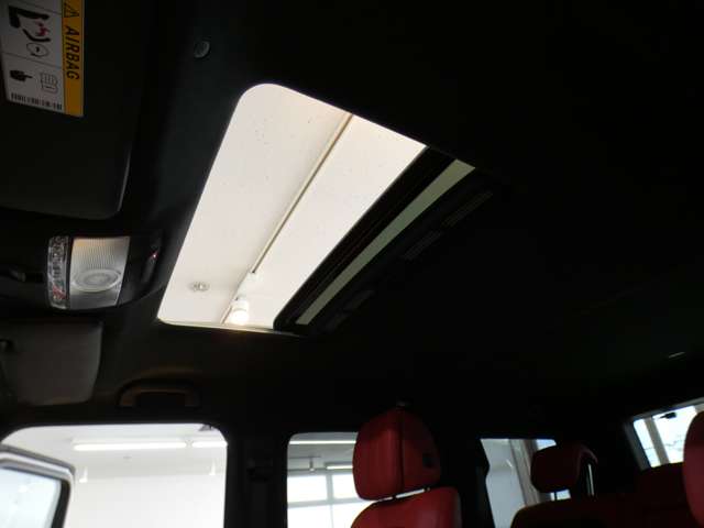 Mercedes-Benz G-Class 7