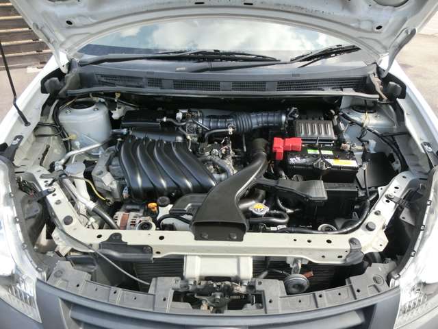 Mazda Familia Van 3