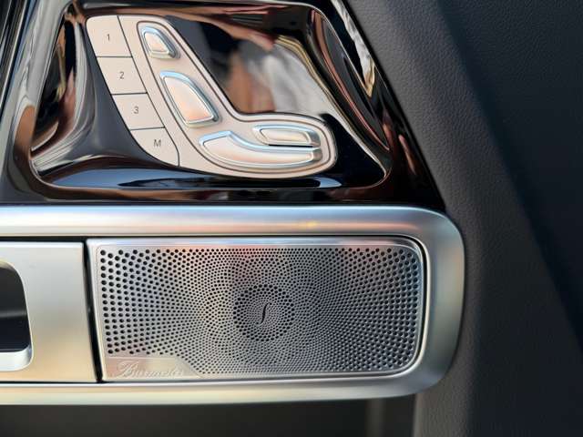 Mercedes-Benz G-Class 10