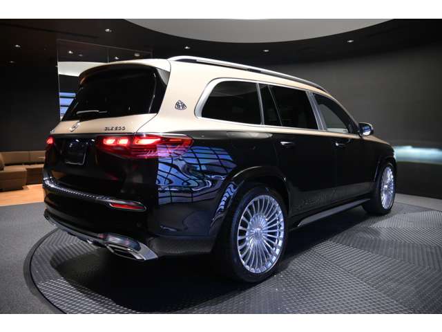 Mercedes-Benz GLS 5