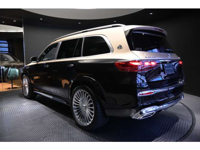 Mercedes-Benz GLS 7