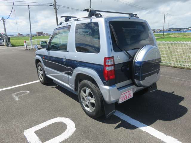 Mitsubishi Pajero Mini 8
