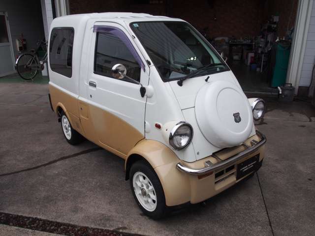 Daihatsu Midget II 8