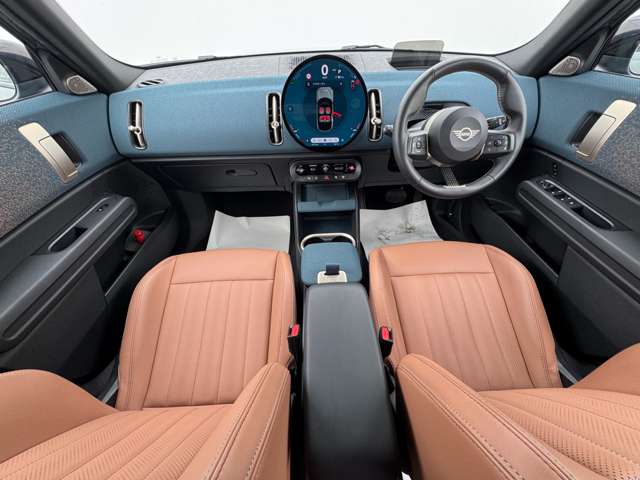 MINI Countryman 4