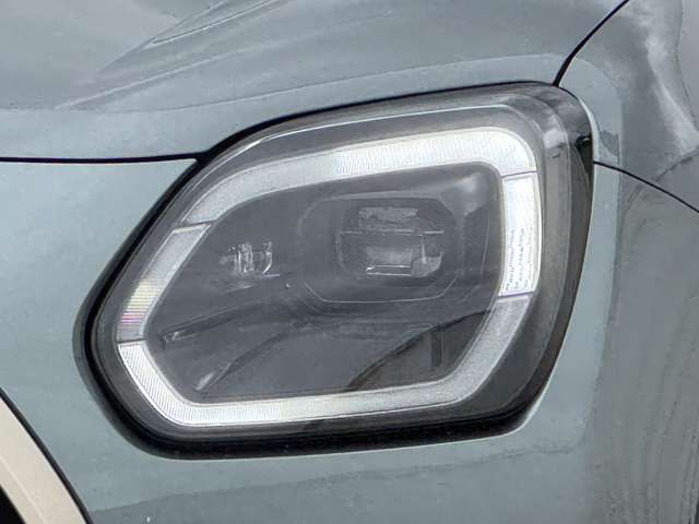MINI Countryman 8