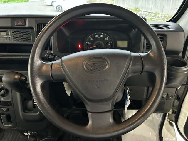 Daihatsu Hijet Cargo 9