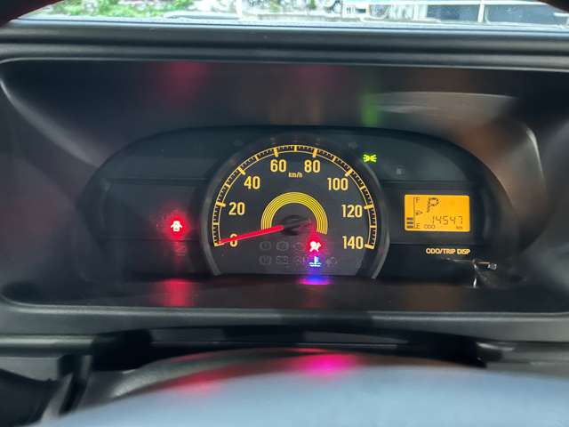 Daihatsu Hijet Cargo 10
