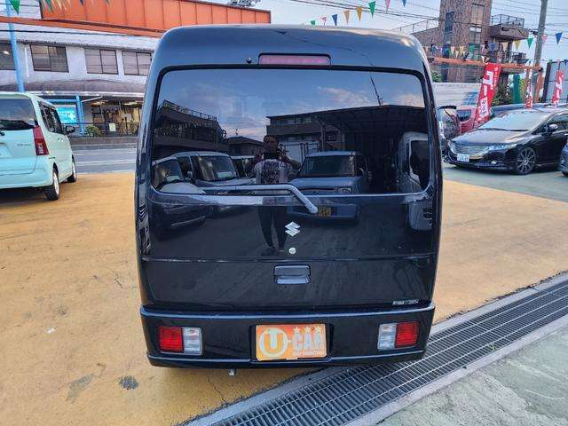 Suzuki Every 9