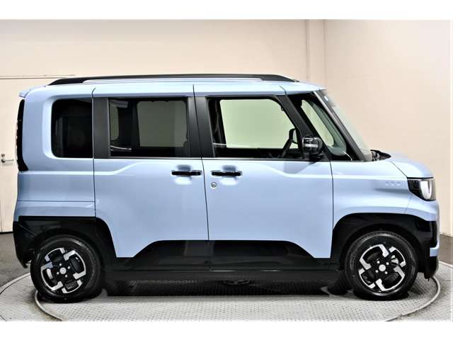 Mitsubishi Delica Mini 3