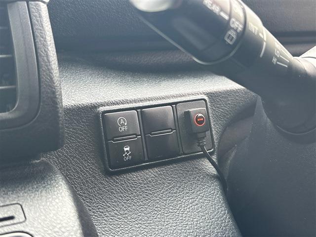 Toyota Sienta 11