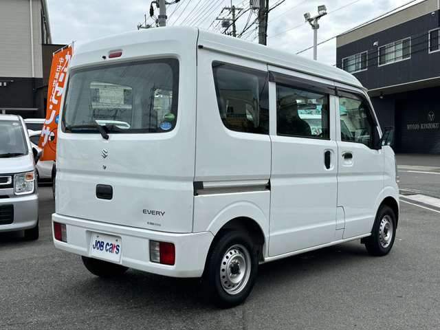 Suzuki Every 4