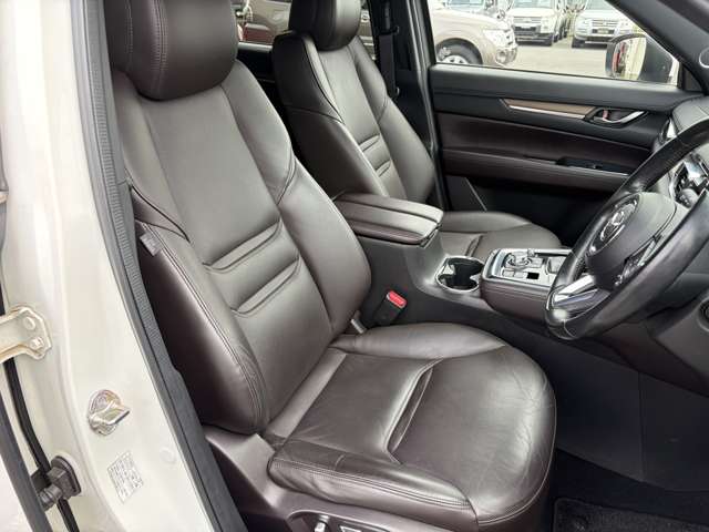 Mazda CX-8 4