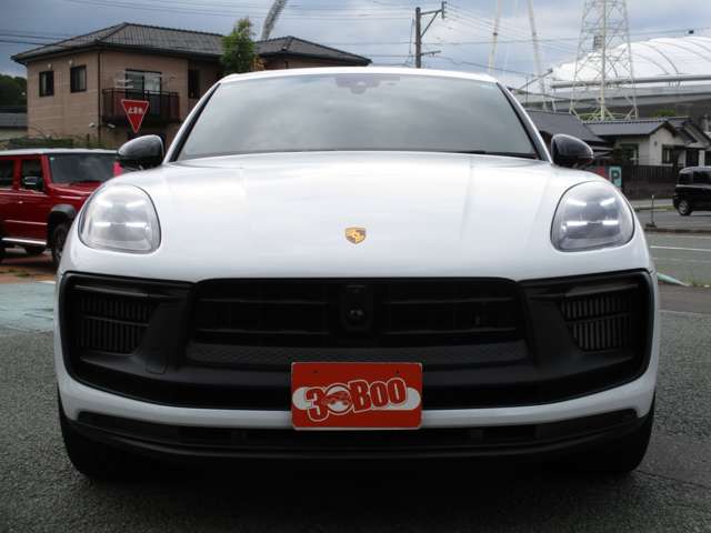 Porsche Macan 3