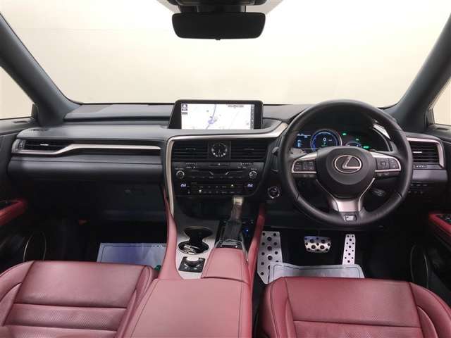 Lexus RX 9